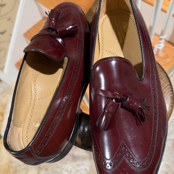 Johnston & Murphy Mens Dress Shoes - Burgundy - NEW!!!  Size 11 (US)